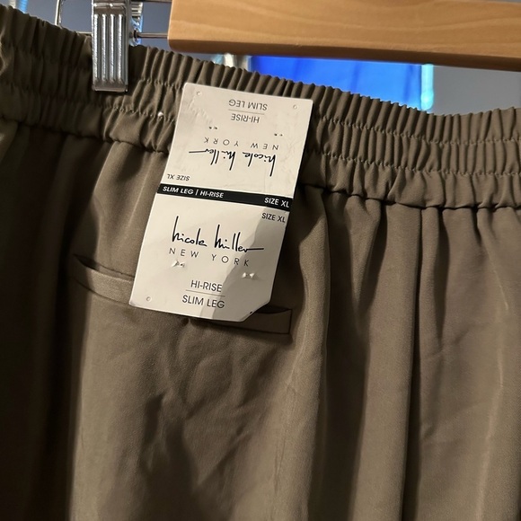 Nicole Miller xl slim leg hi-rise pant. Nwt. Elastic twist. Tie front - Picture 3 of 4